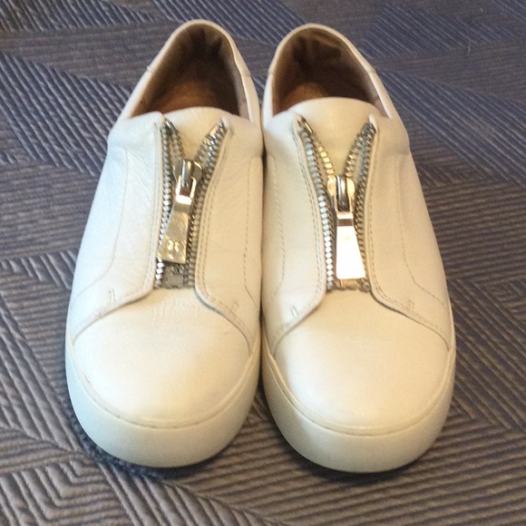 Frye White Leather Sneakers - Picture 2 of 11